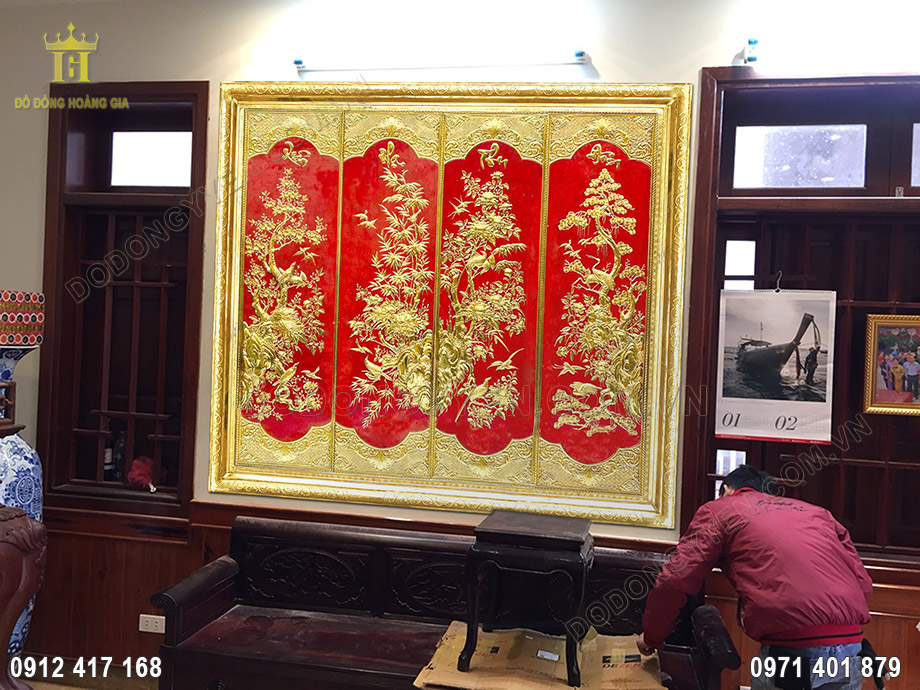 tranh đồng t&ugrave;ng c&uacute;c tr&uacute;c mai